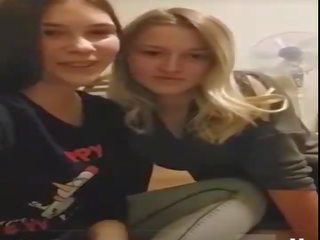 [periscope] ukraina remaja gadis praktek necking