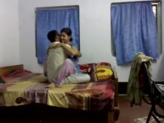 Bengalese splendid coppia fatto in casa xxx video scandalo su stanza da letto - wowmoyback