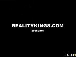 Lesbo adulti clip azione con carina arrapato giovanissima lez ragazze (riley reid & kenna giacomo) video-18