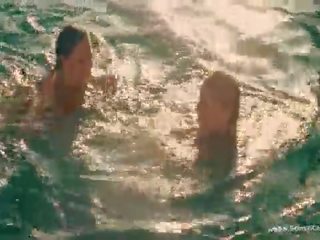 Kelly Brook & Jessica Szohr Nude & inviting - Piranha