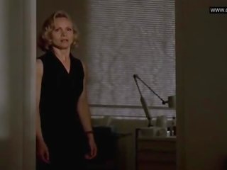 Renee soutendijk - gol, explicit masturbare, complet frontal porno scenă - de plat (1994)